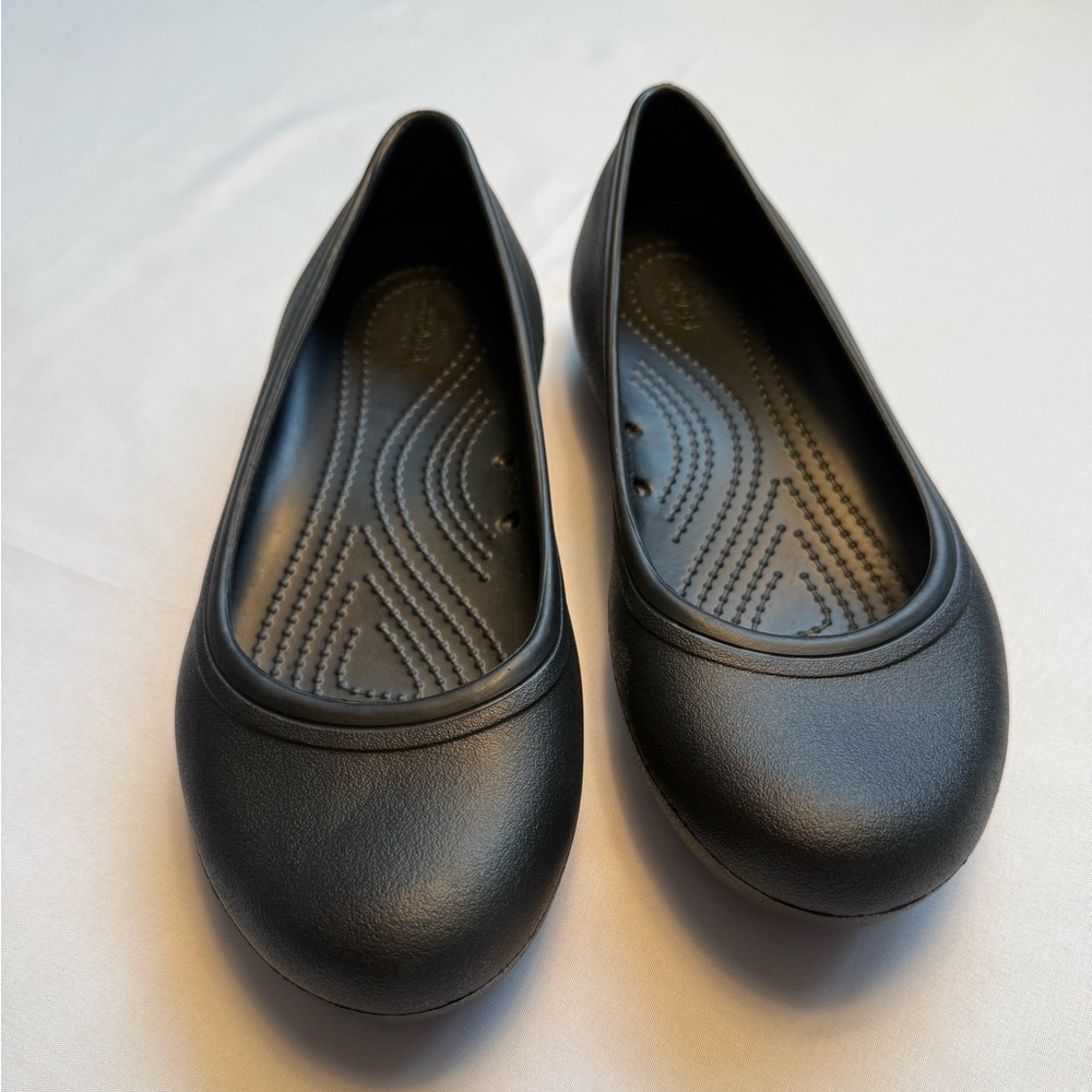 CROCS Women's Black Flats